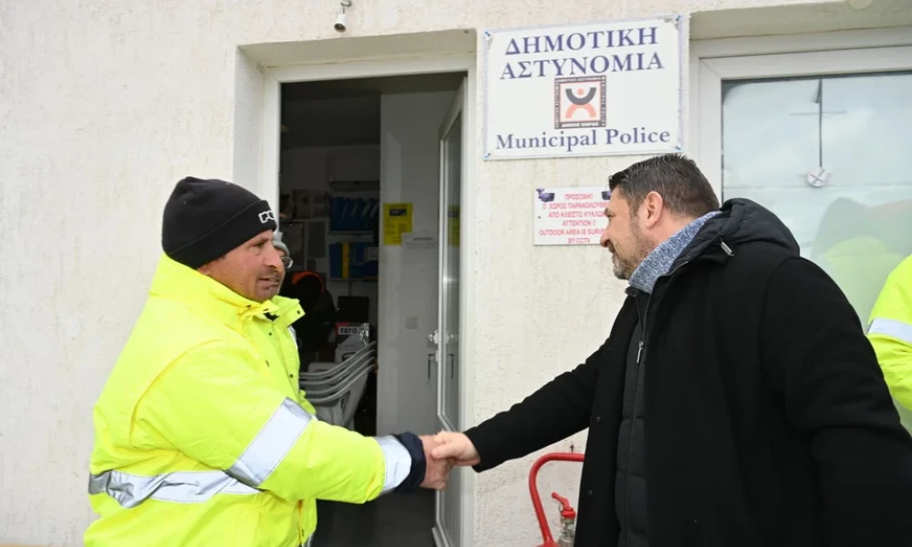 Χαρδαλιάς από Σαντορίνη: «Η Περιφέρεια Αττικής είναι όπου υπάρχει ανάγκη, για να συνδράμουμε»